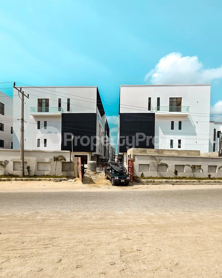 4 bedroom House for sale Ikate Lekki Lagos