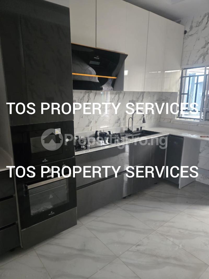 4 bedroom House for rent In An Estate @ Kusenla Road, Ikate, Lekki Ikate Lekki Lagos
