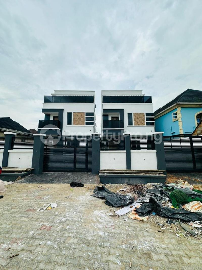 4 bedroom House for sale Magodo Ojodu Lagos