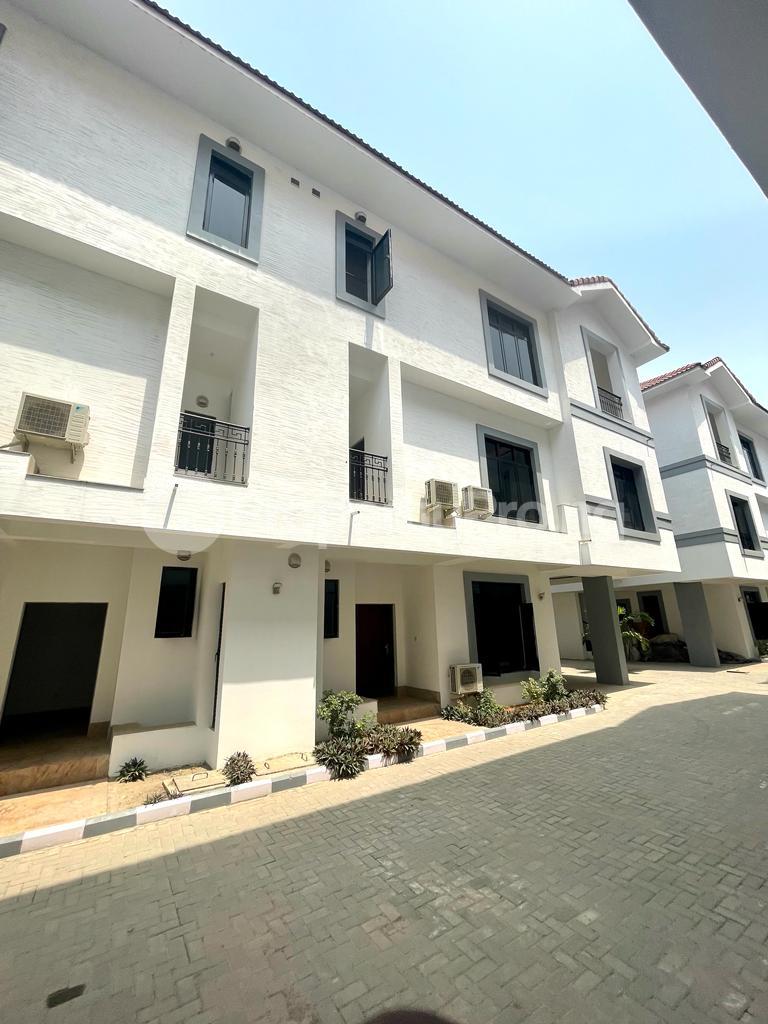 4 bedroom House for rent Banana Island Ikoyi Lagos