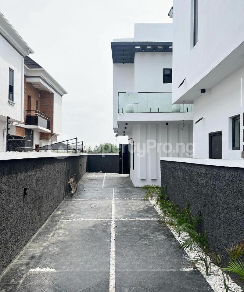 4 bedroom House for rent chevron Lekki Lagos