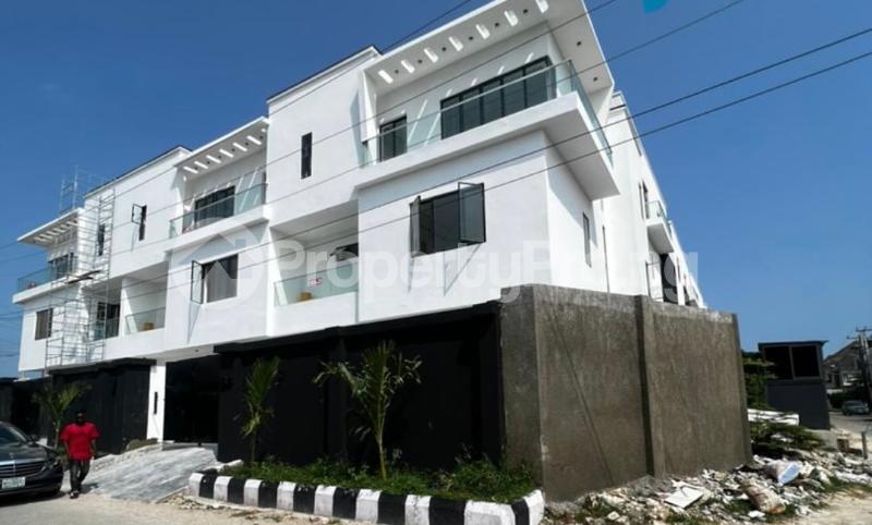 4 bedroom House for rent Ikate Lekki Lagos