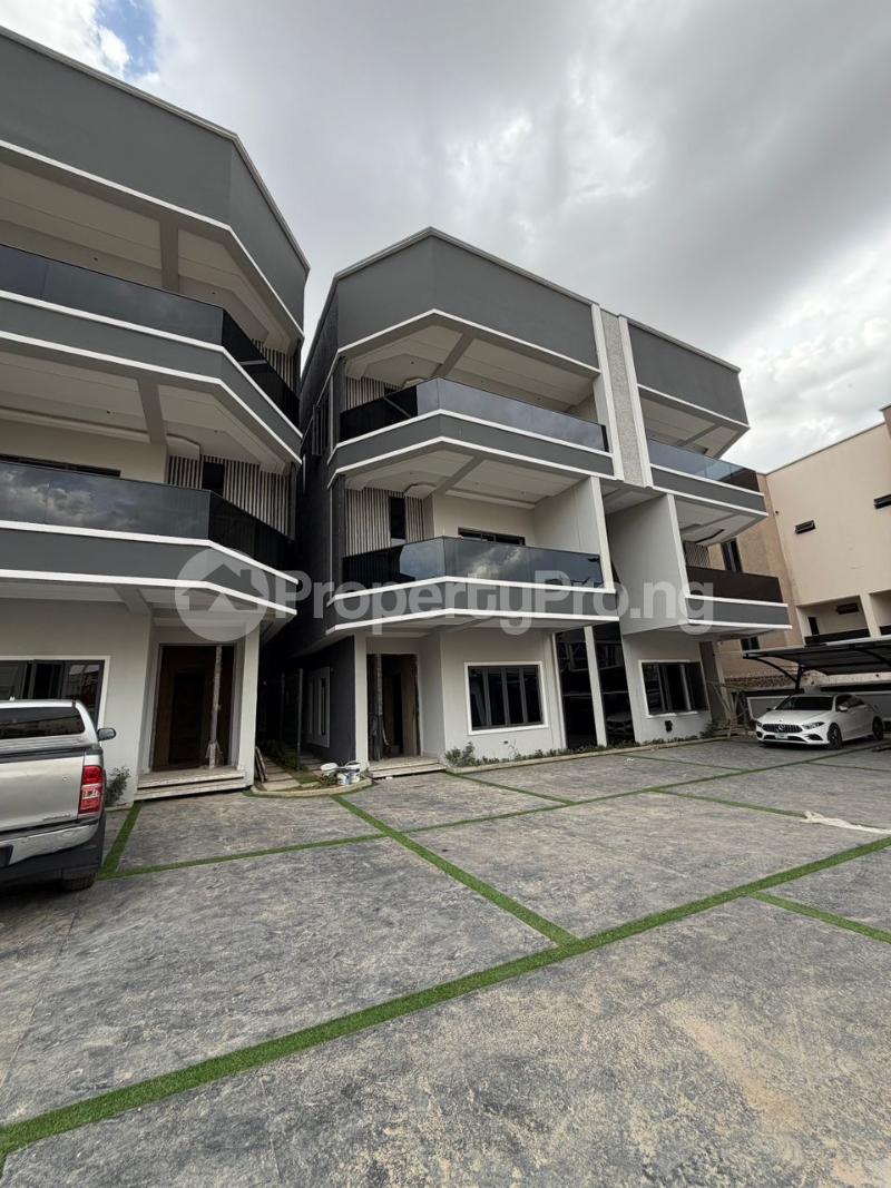 4 bedroom House for sale Utako Abuja