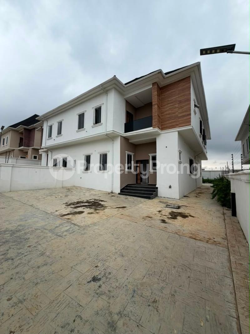 4 bedroom House for sale Gwarinpa Abuja