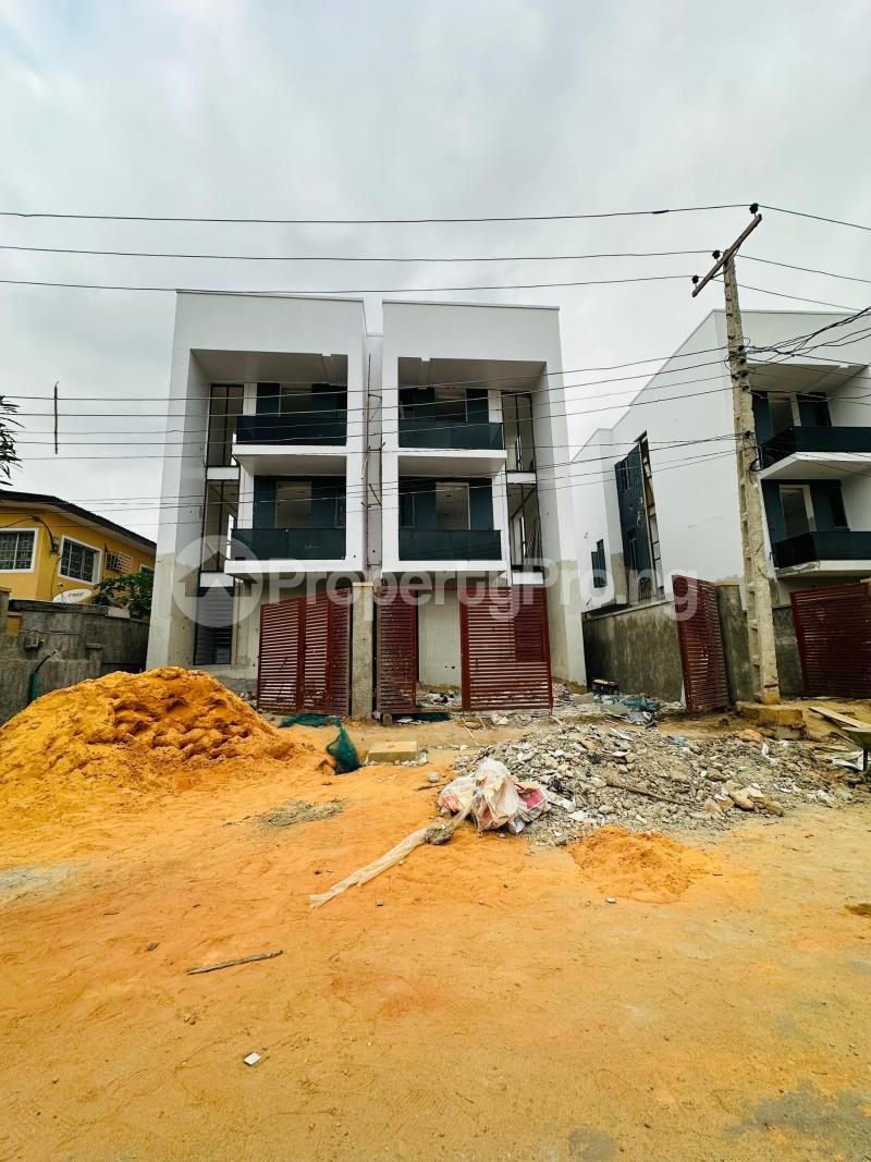 4 bedroom House for sale Adeniyi Jones Ikeja Lagos