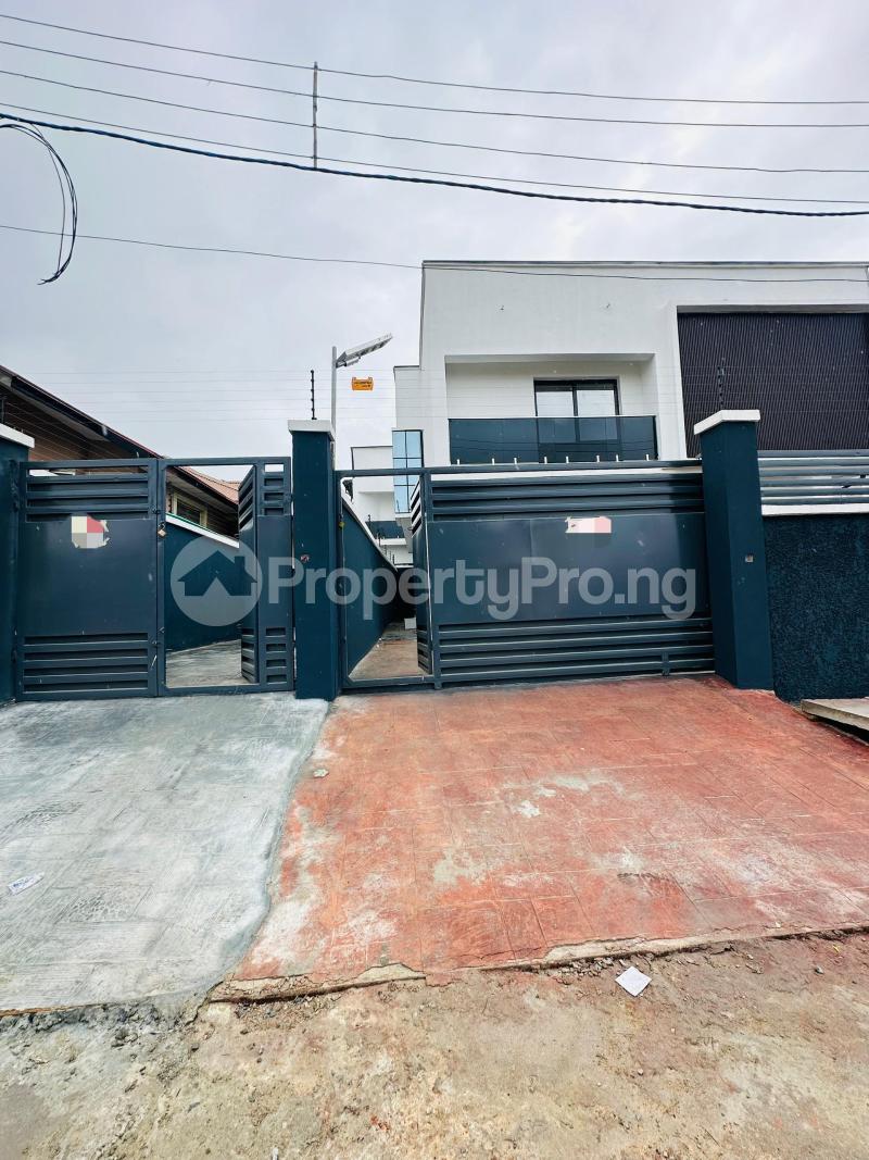 4 bedroom House for sale Gbagada Lagos - 0