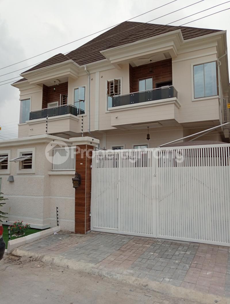 3 bedroom House for sale . chevron Lekki Lagos
