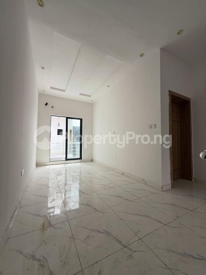 4 bedroom House for sale Orchid Lekki Lagos