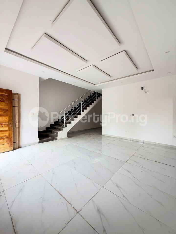 4 bedroom House for sale Orchid Lekki Lagos