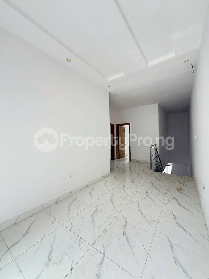 4 bedroom House for sale Orchid Lekki Lagos