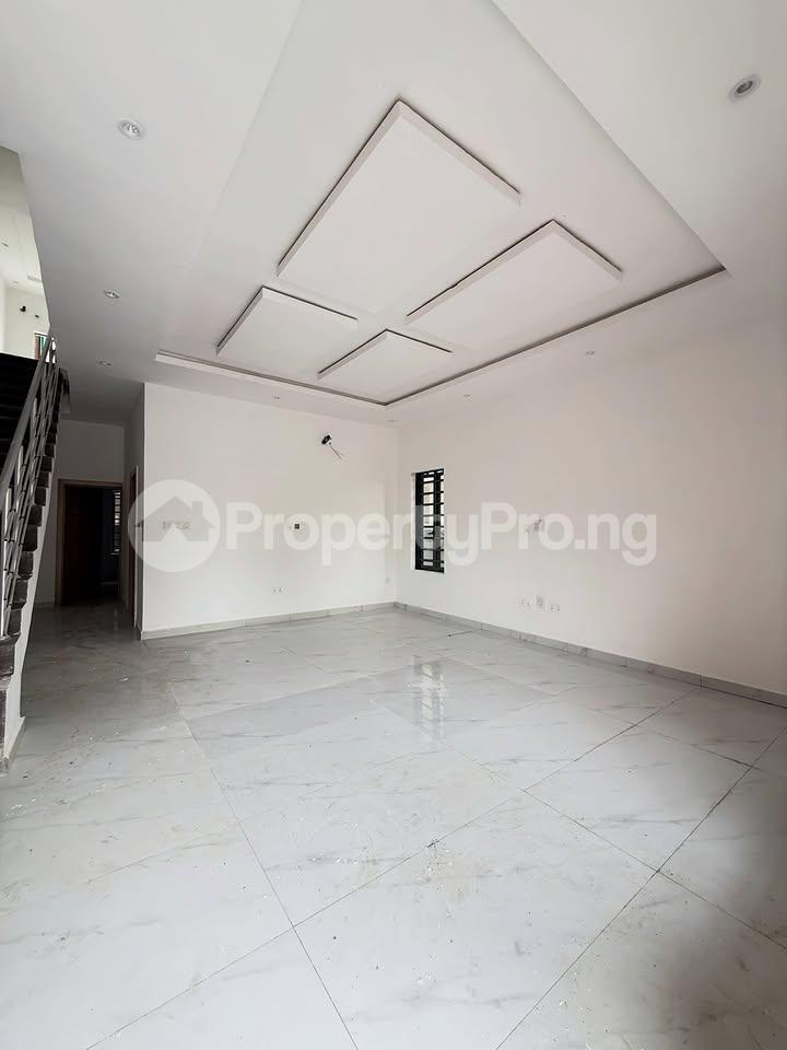 4 bedroom House for sale Orchid Lekki Lagos