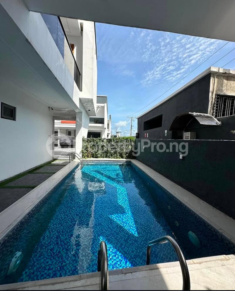 4 bedroom House for sale Jakande Ikate Lekki Lagos