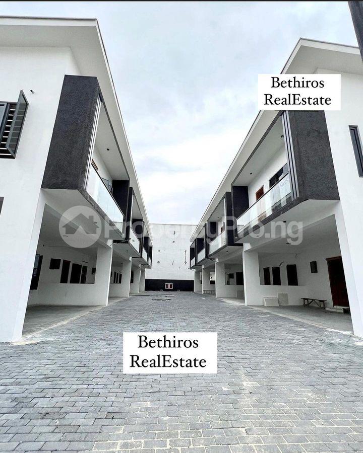 4 bedroom House for sale chevron Lekki Lagos