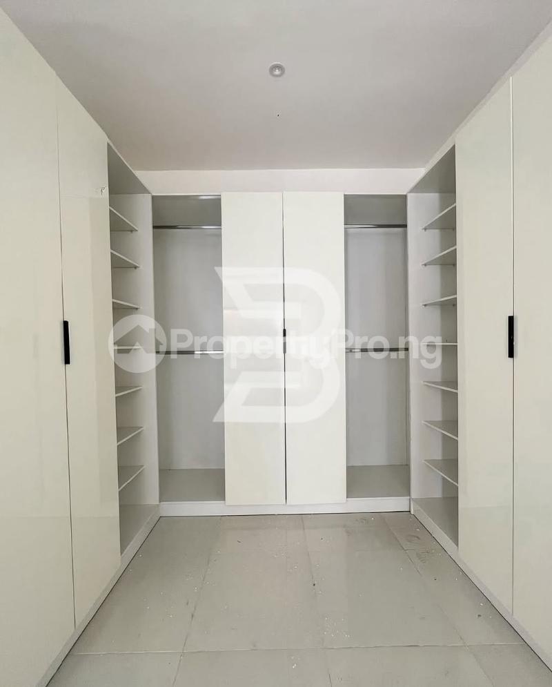 4 bedroom House for sale Jakande Ikate Lekki Lagos