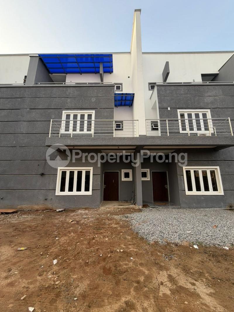 4 bedroom House for sale Life Camp Abuja