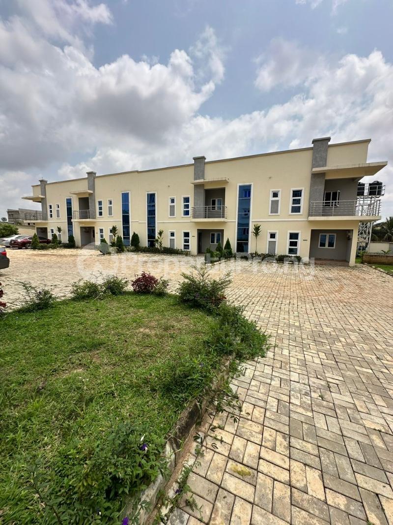 4 bedroom Flat / Apartment for sale Dawaki Abuja