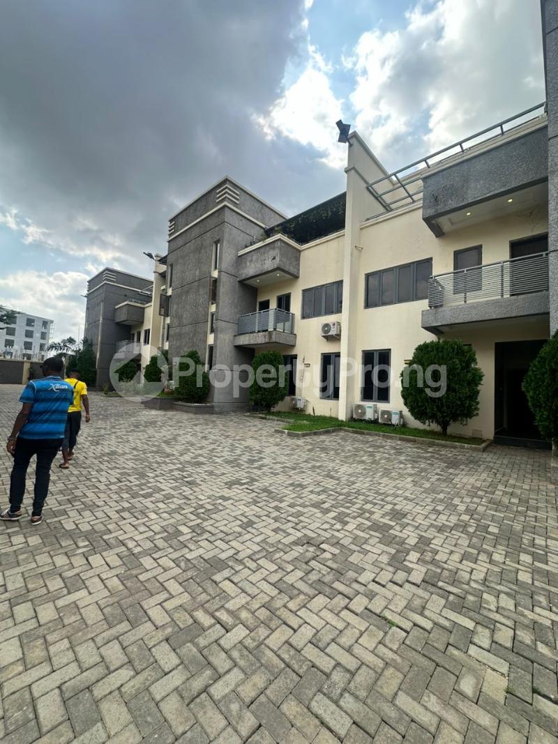 4 bedroom House for sale Jahi Abuja