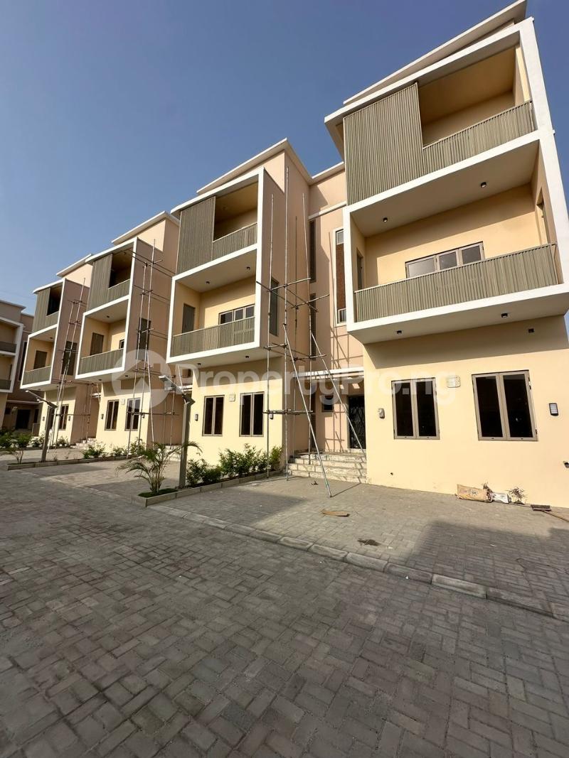 4 bedroom House for sale Dawaki Gwarinpa Abuja