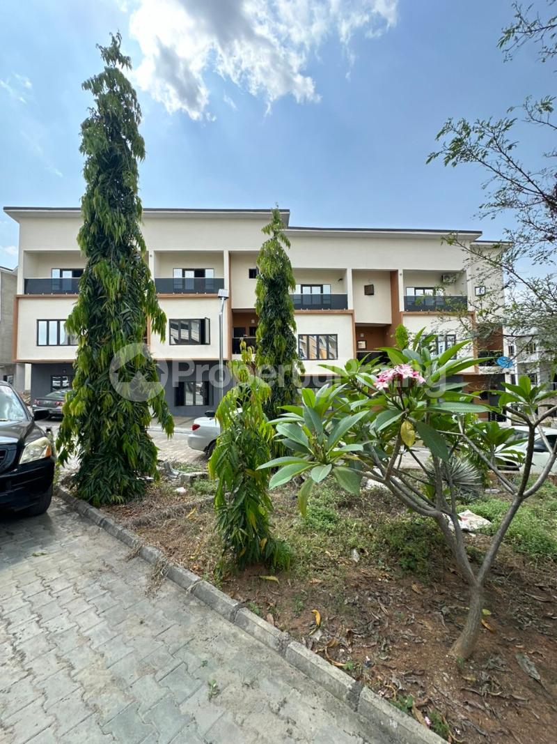 4 bedroom House for sale Wuye Abuja