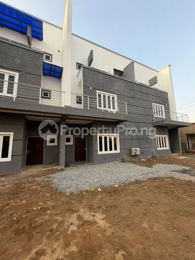 4 bedroom House for sale Life Camp Abuja