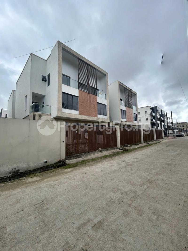 4 bedroom House for sale Ikate Lekki Lagos