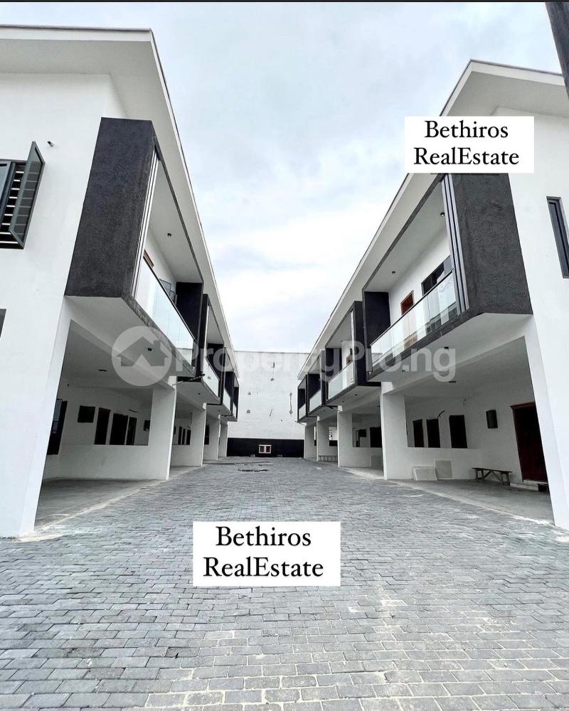 4 bedroom House for sale chevron Lekki Lagos