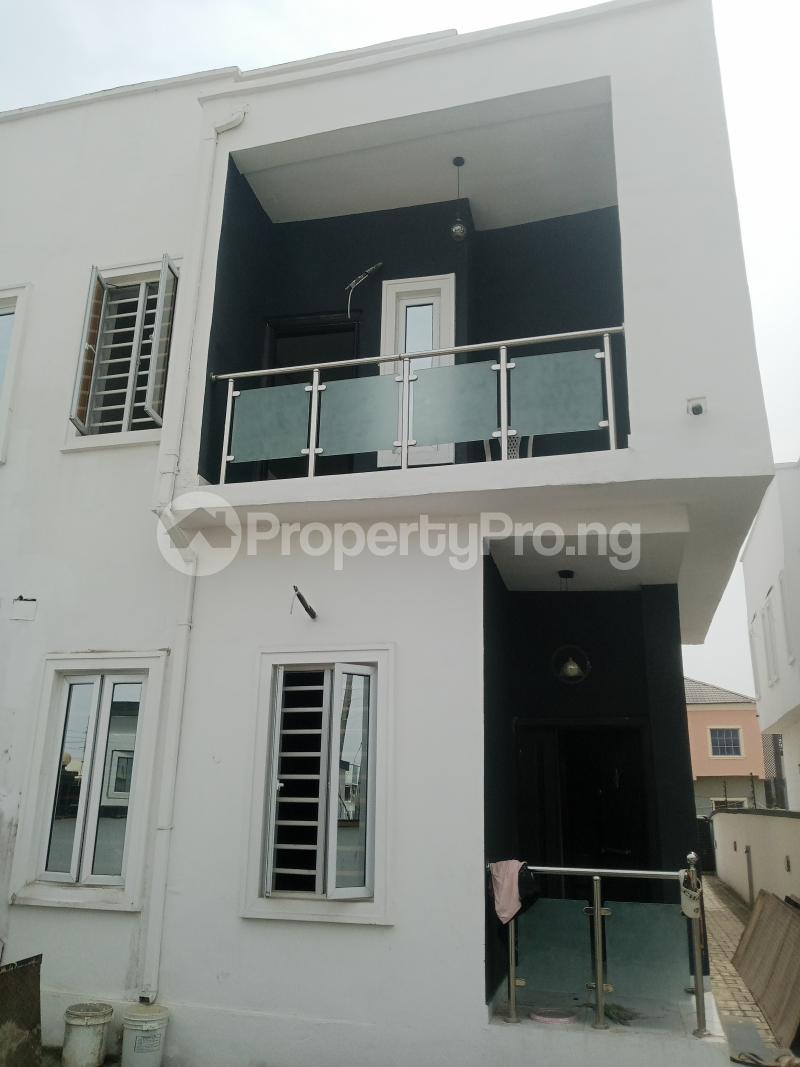 4 bedroom House for rent Moba Mobil Road Ilaje Ajah Lagos - 0