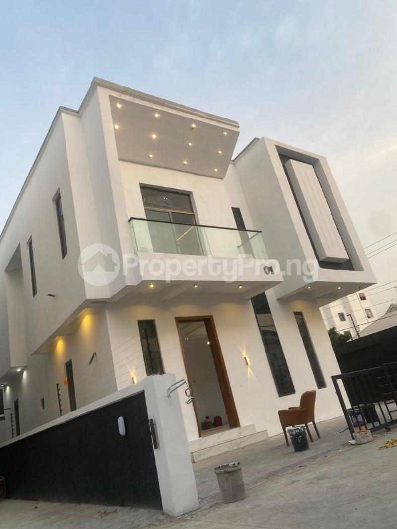 4 bedroom House for sale Lekki Lagos