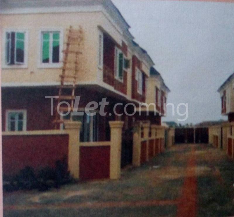 4 bedroom House for sale Chief Ugochukwu Orji Street Behind Spg, Igbo Efon, Lekki, Lagos. Igbo-efon Lekki Lagos