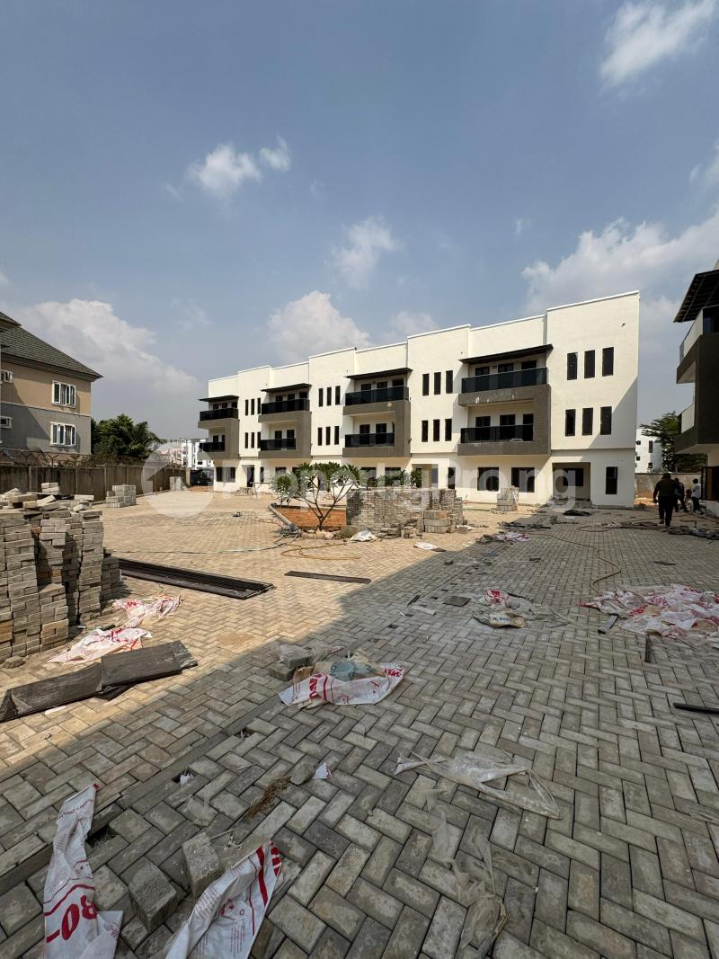 4 bedroom House for rent Mabushi District Mabushi Abuja