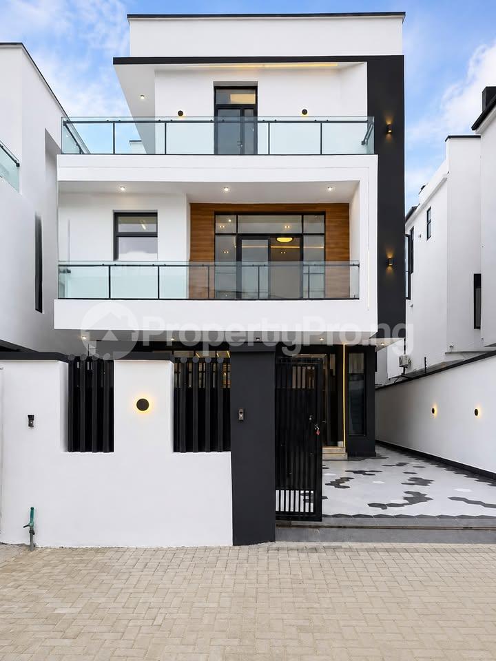 5 bedroom House for sale Chevron Lekki Lagos