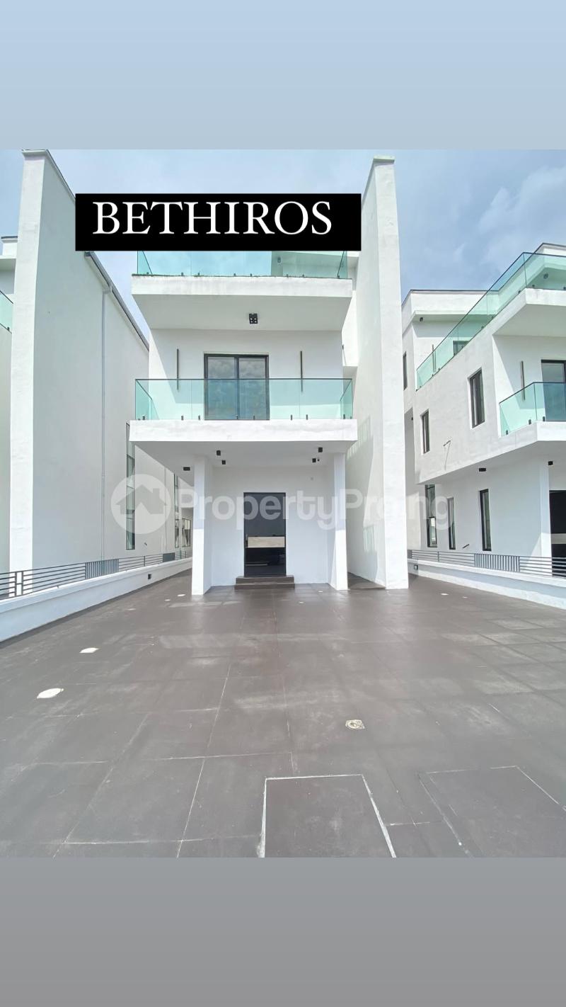 5 bedroom House for sale orchid Lekki Lagos