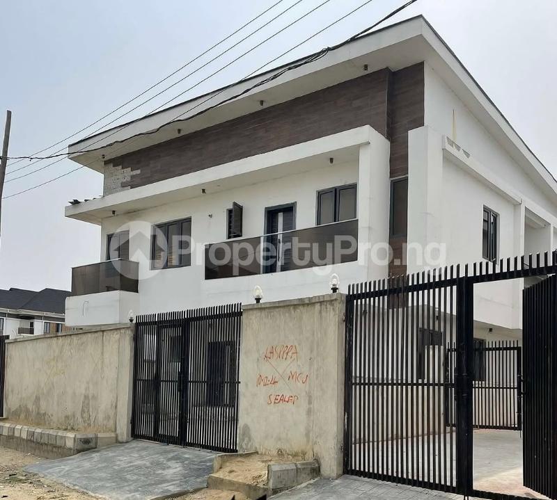 4 bedroom House for rent Ologolo Lekki Lagos
