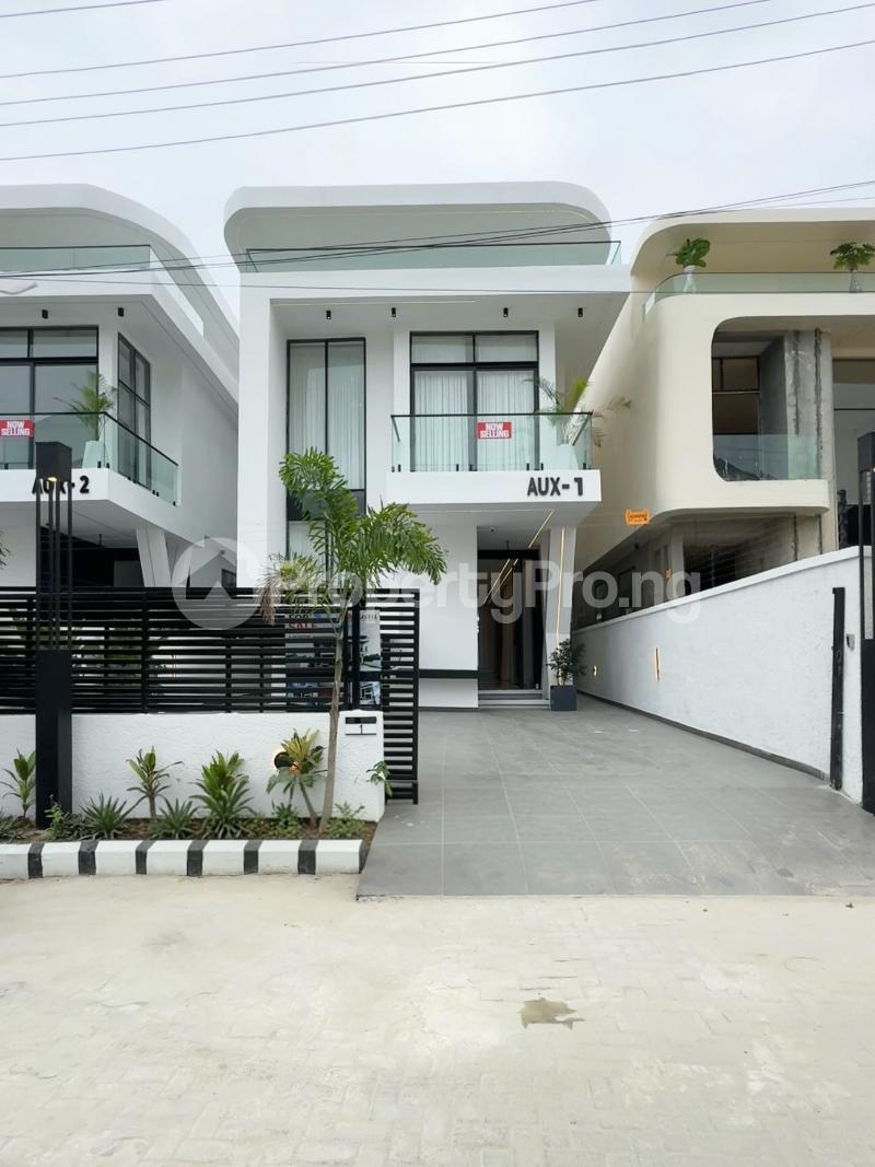 5 bedroom House for sale Orchid Lekki Lagos