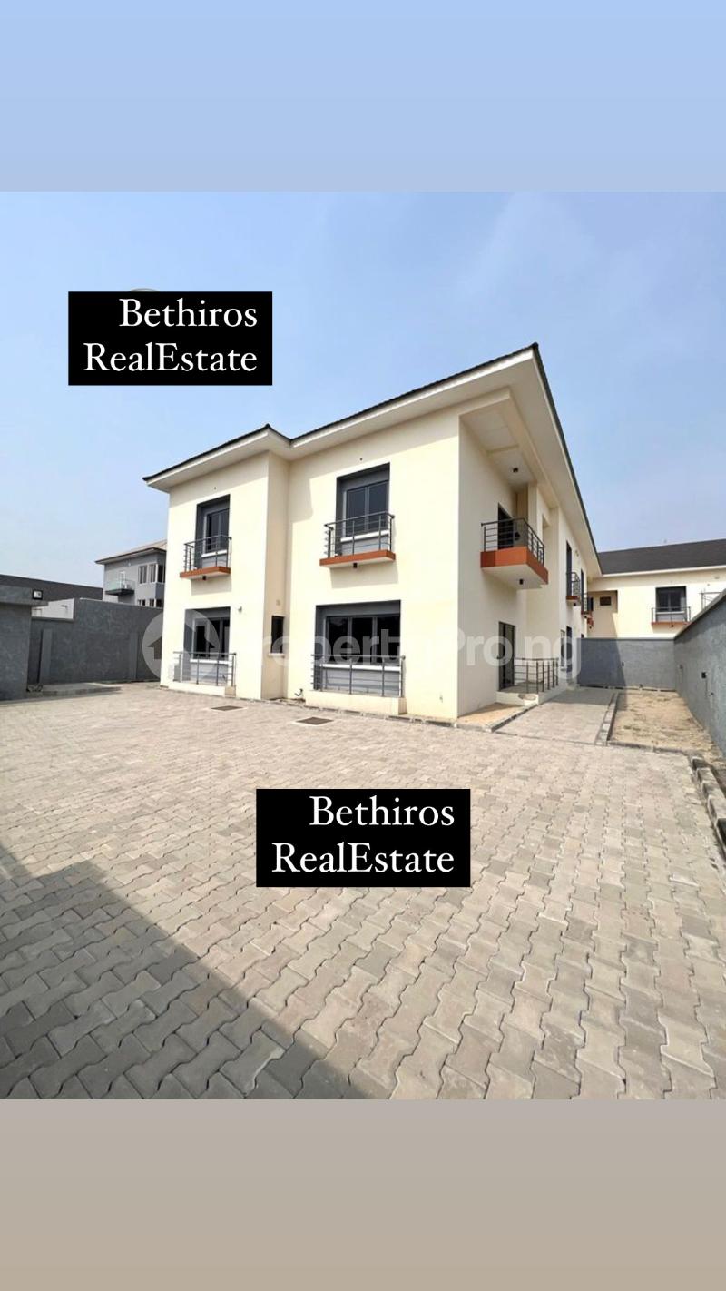 5 bedroom House for sale Lekki Lagos