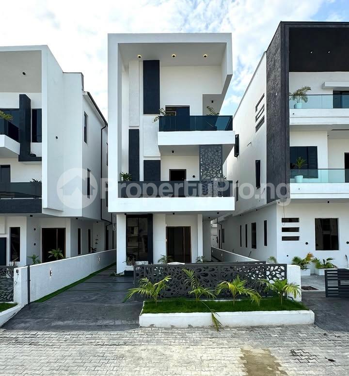 5 bedroom House for sale chevron Lekki Lagos