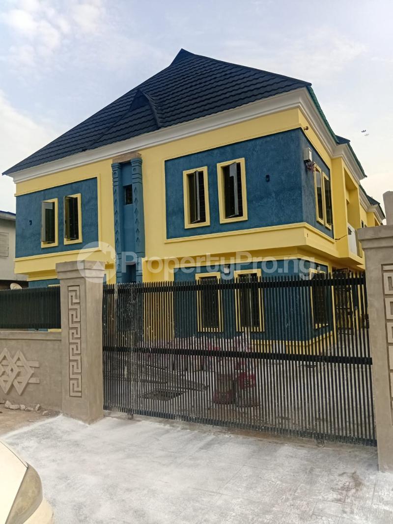 5 bedroom House for rent Estate Omole phase 2 Ojodu Lagos
