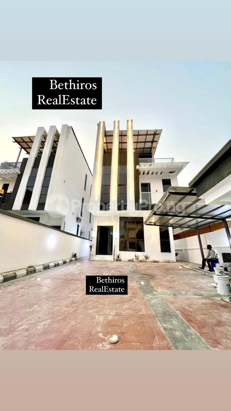 5 bedroom House for sale Osapa london Lekki Lagos