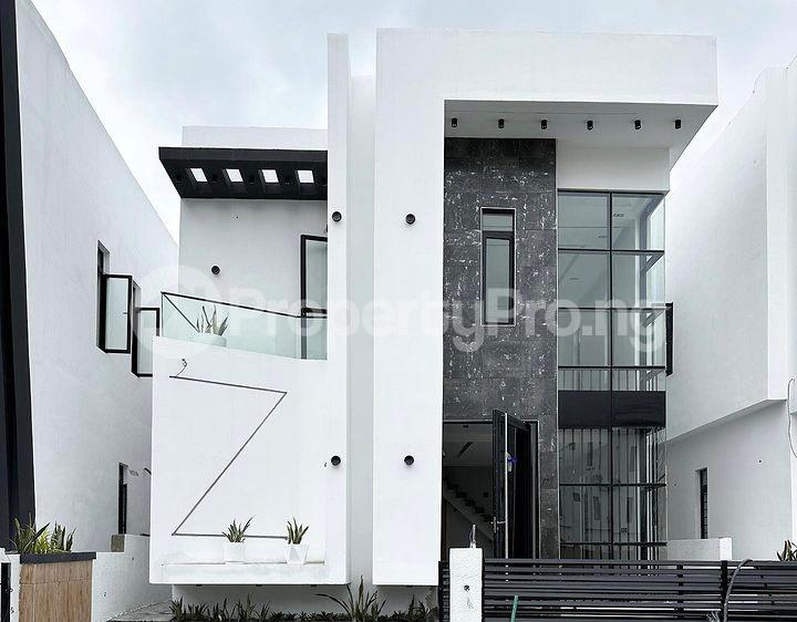 5 bedroom House for sale chevron Lekki Lagos