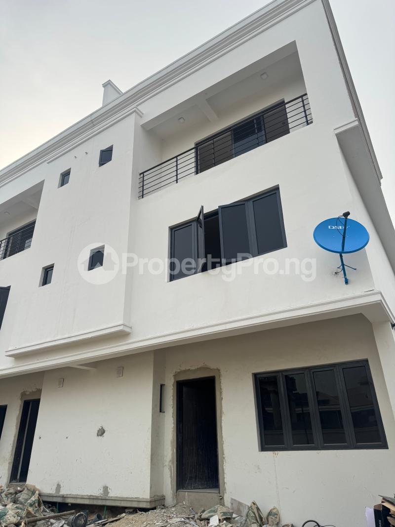 5 bedroom House for sale Gerard road Ikoyi Lagos
