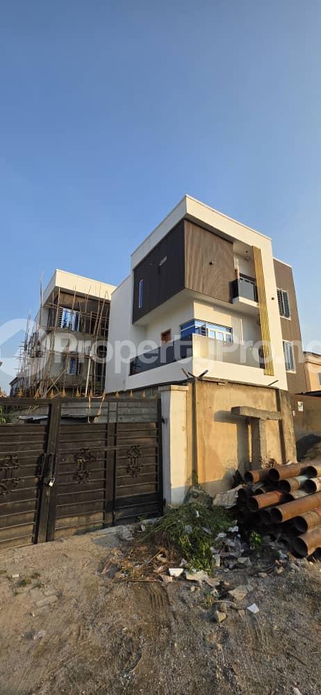 5 bedroom House for sale Millenuim/UPS Gbagada Lagos - 0
