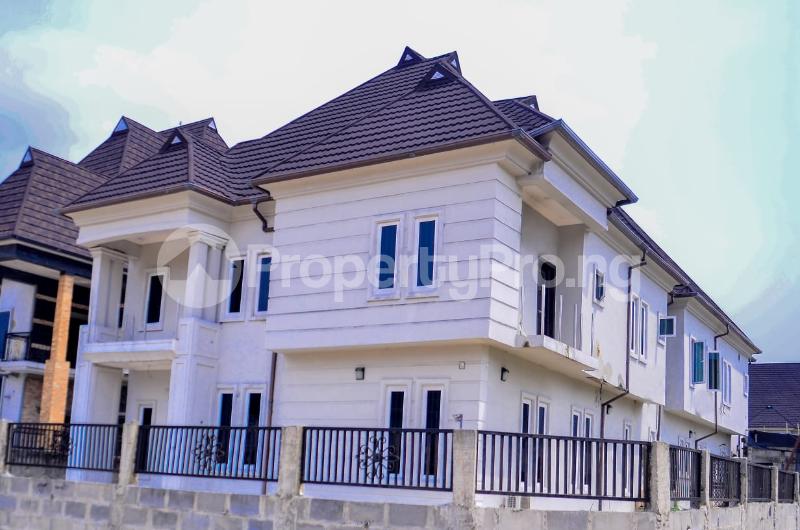 5 bedroom Detached Duplex House for sale Plantation city estate Warri