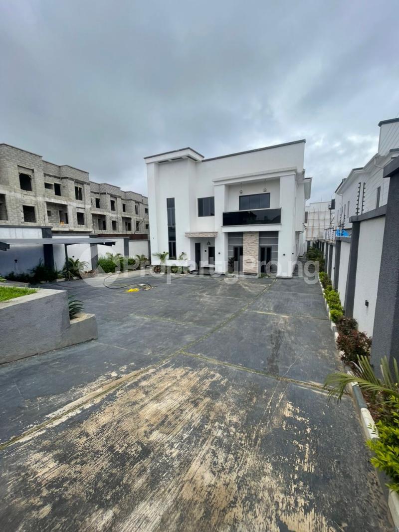 6 bedroom House for sale Guzape Close To The Village Guzape Abuja