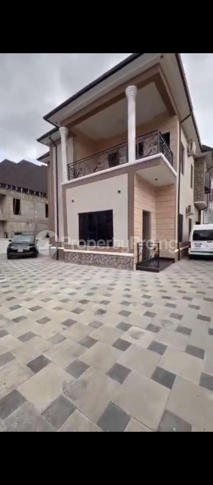 6 bedroom House for sale Opposite Riverpark Lugbe Abuja