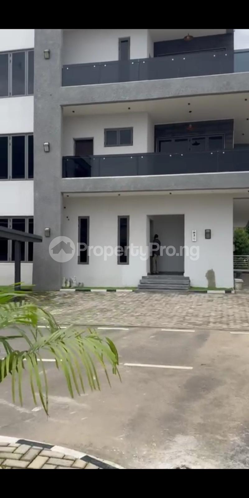 6 bedroom House for sale Wuye Abuja