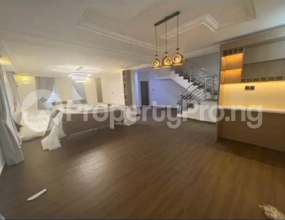 4 bedroom House for rent Mini Estate Mabushi Abuja
