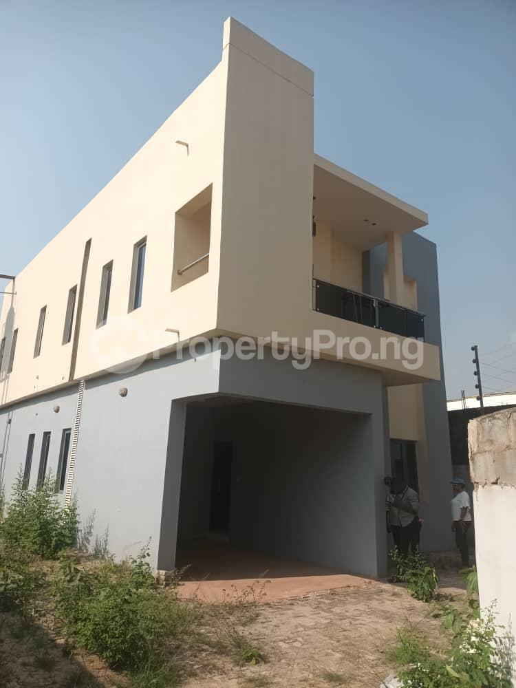 4 bedroom House for sale P & T Estate, Boy’s Town Ipaja Lagos