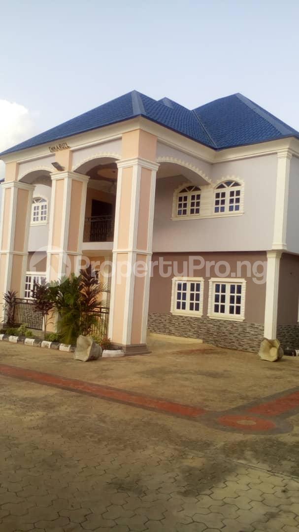 4 bedroom Flat / Apartment for sale Alagbaka Akure Ondo