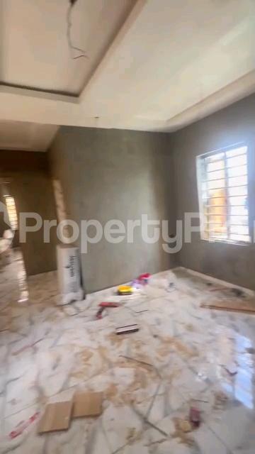 1 bedroom Flat / Apartment for rent Makoko Road Adekunle Yaba Lagos