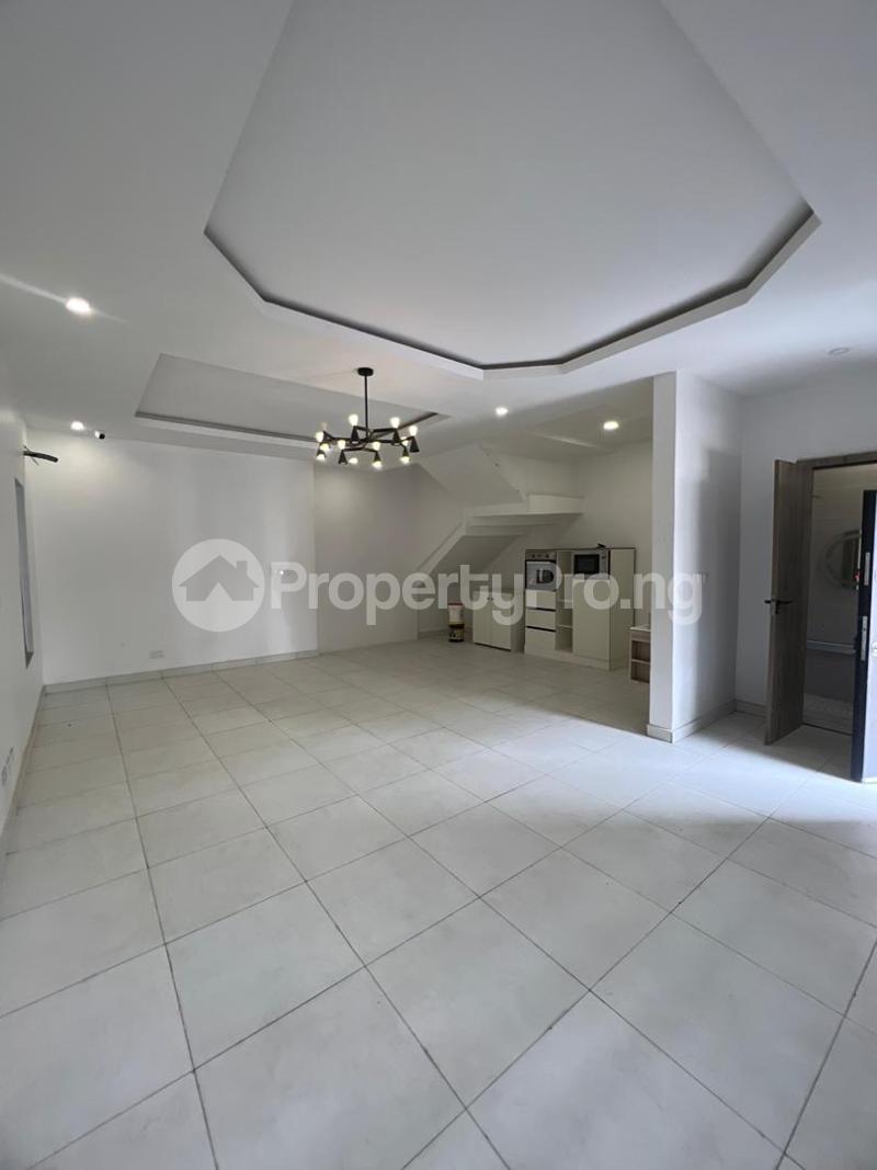 1 bedroom Flat / Apartment for rent Dpkay District Estate orchid Lekki Lagos